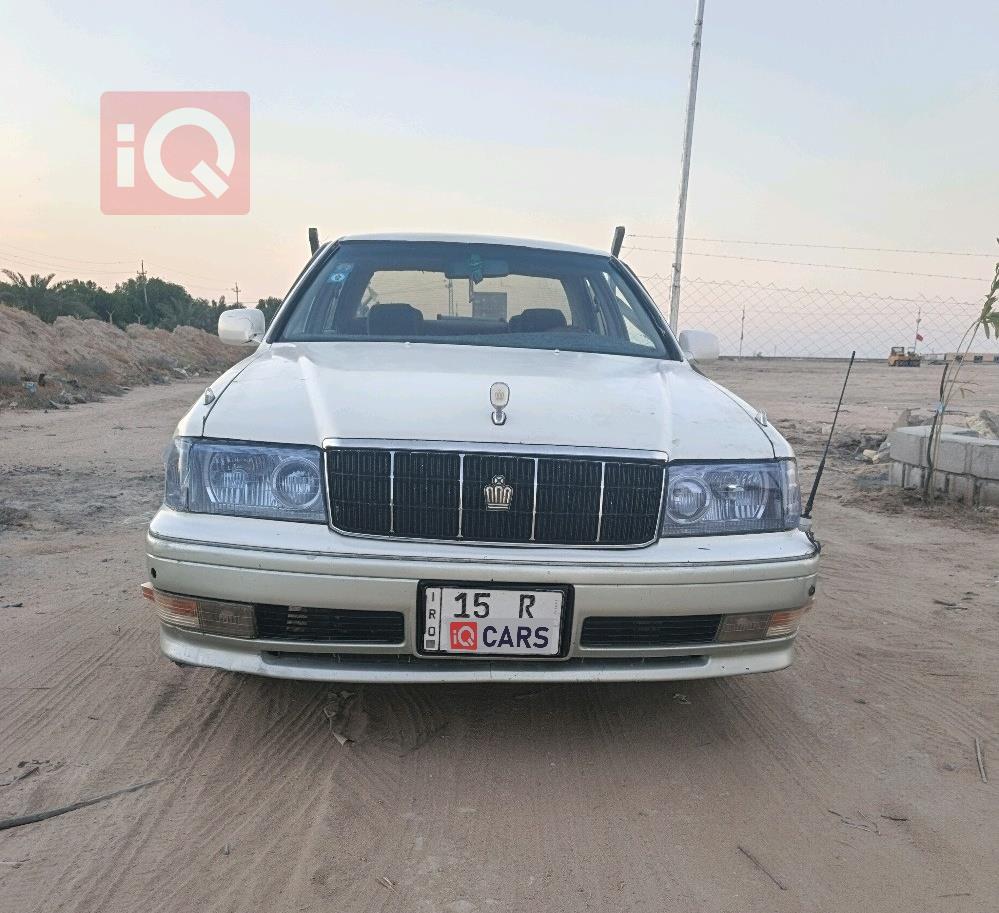 تويوتا كراون